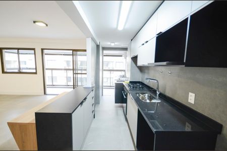 Apartamento à venda com 95m², 2 quartos e 1 vaga Apartamento à venda com 95m², 2 quartos e 1 vagaCozinha