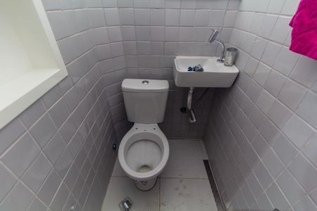 Lavabo de casa à venda com 3 quartos, 166m² em Jardim Panorama (zona Leste), São Paulo
