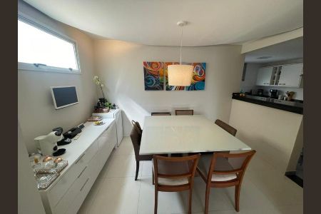 Casa à venda com 192m², 3 quartos e 2 vagas Casa à venda com 192m², 3 quartos e 2 vagasFoto 12