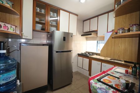 Casa à venda com 140m², 3 quartos e 2 vagasCozinha