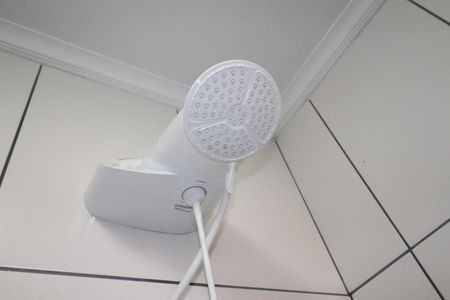 Casa à venda com 140m², 3 quartos e 2 vagasBanheiro