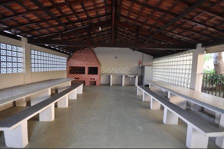 Apartamento à venda com 55m², 2 quartos e 1 vagaÁrea comum - Churrasqueira