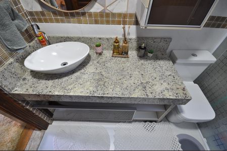 Apartamento à venda com 55m², 2 quartos e 1 vagaBanheiro