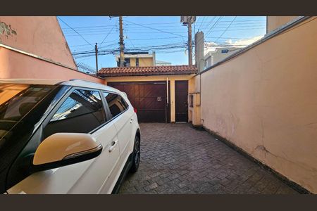 Casa à venda com 285m², 5 quartos e 3 vagas Casa à venda com 285m², 5 quartos e 3 vagasGaragem