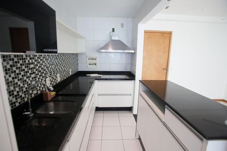 Apartamento à venda com 78m², 2 quartos e 1 vaga Apartamento à venda com 78m², 2 quartos e 1 vagaCozinha