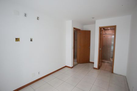 Apartamento à venda com 78m², 2 quartos e 1 vaga Apartamento à venda com 78m², 2 quartos e 1 vagaSuíte