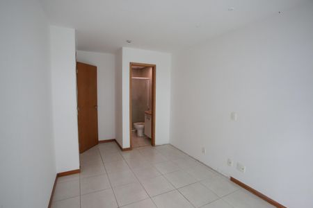 Apartamento à venda com 78m², 2 quartos e 1 vaga Apartamento à venda com 78m², 2 quartos e 1 vagaSuíte
