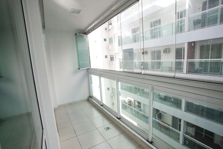 Apartamento à venda com 78m², 2 quartos e 1 vaga Apartamento à venda com 78m², 2 quartos e 1 vagaVaranda do Quarto