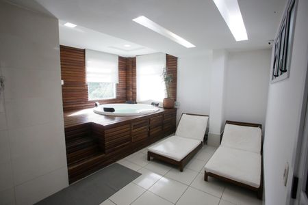 Apartamento à venda com 78m², 2 quartos e 1 vaga Apartamento à venda com 78m², 2 quartos e 1 vagaSauna