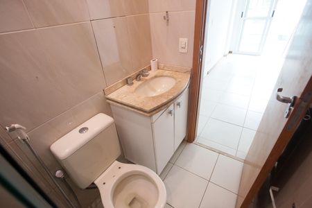 Apartamento à venda com 78m², 2 quartos e 1 vaga Apartamento à venda com 78m², 2 quartos e 1 vagaBanheiro da Suíte