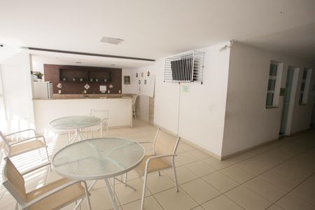 Apartamento à venda com 78m², 2 quartos e 1 vaga Apartamento à venda com 78m², 2 quartos e 1 vagaÁrea gourmet