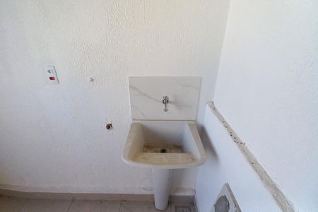 Casa para alugar com 300m², 2 quartos e 1 vaga Casa para alugar com 300m², 2 quartos e 1 vagaÁrea de Serviço