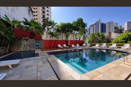 Apartamento à venda com 43m², 1 quarto e 1 vaga Apartamento à venda com 43m², 1 quarto e 1 vagaÁrea comum - Piscina