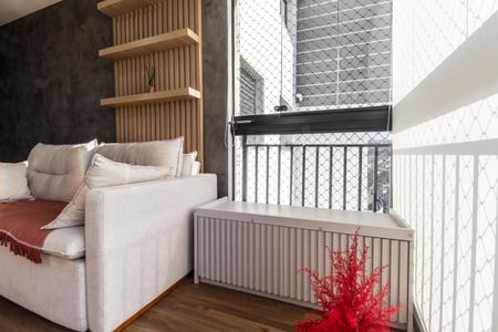 Apartamento à venda com 58m², 2 quartos e 1 vagaVaranda