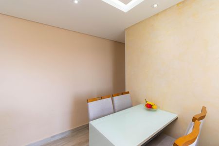 Apartamento à venda com 56m², 2 quartos e 1 vagaSala