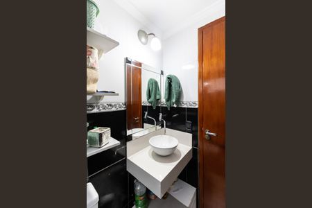 Apartamento à venda com 50m², 2 quartos e 1 vaga Apartamento à venda com 50m², 2 quartos e 1 vagaBanheiro