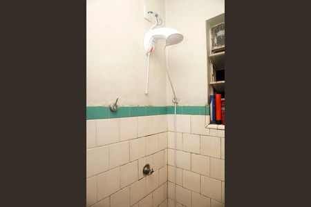 Banheiro de apartamento à venda com 1 quarto, 36m² em Moinhos de Vento, Porto Alegre