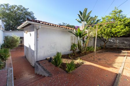 Casa à venda com 250m², 3 quartos e 3 vagas Casa à venda com 250m², 3 quartos e 3 vagasÁrea comum