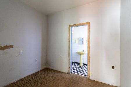 Casa à venda com 250m², 3 quartos e 3 vagas Casa à venda com 250m², 3 quartos e 3 vagasQuarto de Serviço