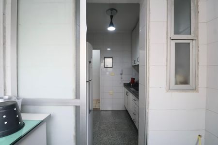 Apartamento para alugar com 118m², 2 quartos e 1 vaga Apartamento para alugar com 118m², 2 quartos e 1 vagaÁrea de Serviço