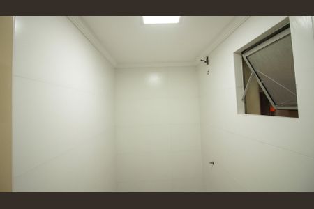 Apartamento à venda com 53m², 3 quartos e 1 vaga Apartamento à venda com 53m², 3 quartos e 1 vagaBanheiro