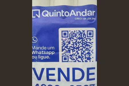 Casa à venda com 298m², 4 quartos e 5 vagas Casa à venda com 298m², 4 quartos e 5 vagasPlaca