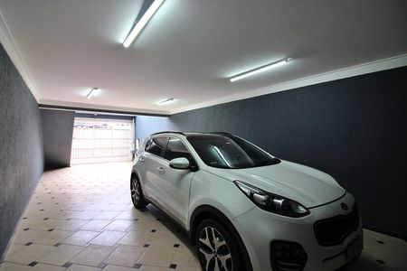 Casa à venda com 298m², 4 quartos e 5 vagasGaragem