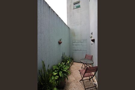 Casa à venda com 298m², 4 quartos e 5 vagasJardim de Inverno