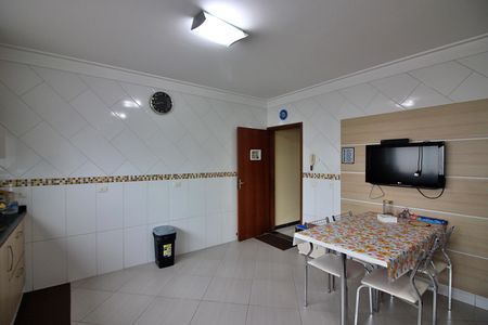 Casa à venda com 298m², 4 quartos e 5 vagasCozinha