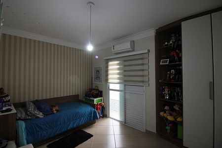 Casa à venda com 298m², 4 quartos e 5 vagasQuarto 02