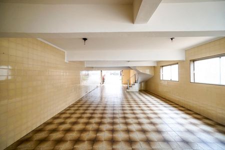 Casa para alugar com 450m², 4 quartos e 7 vagasGaragem