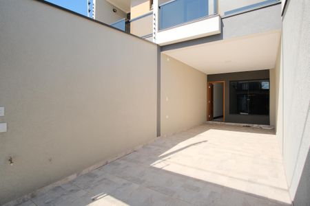 Casa à venda com 119m², 3 quartos e 2 vagasGaragem