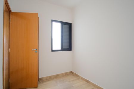 Casa à venda com 119m², 3 quartos e 2 vagasSuíte 1