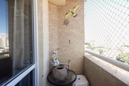 Apartamento à venda com 50m², 2 quartos e 1 vaga Apartamento à venda com 50m², 2 quartos e 1 vagaVaranda