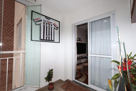 Apartamento à venda com 55m², 2 quartos e 1 vagaVaranda