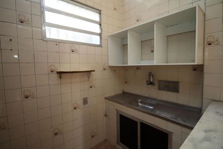 Apartamento à venda com 72m², 2 quartos e sem vagaCozinha