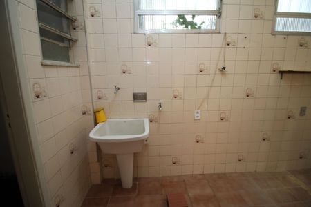 Apartamento à venda com 72m², 2 quartos e sem vagaÁrea de Serviço