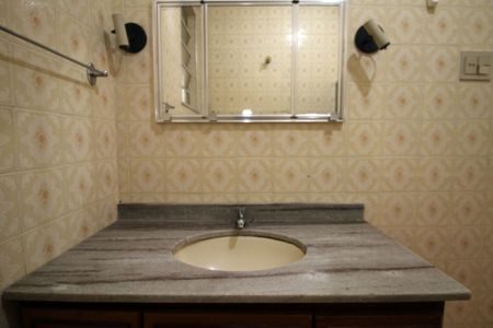 Apartamento à venda com 72m², 2 quartos e sem vagaBanheiro