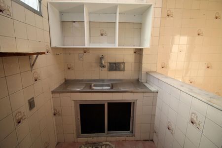 Apartamento à venda com 72m², 2 quartos e sem vagaCozinha