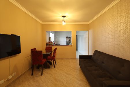 Casa à venda com 160m², 3 quartos e 2 vagasSala