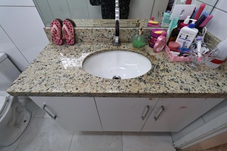 Casa à venda com 160m², 3 quartos e 2 vagasBanheiro da Suíte 3