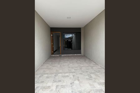 Casa à venda com 120m², 3 quartos e 2 vagas