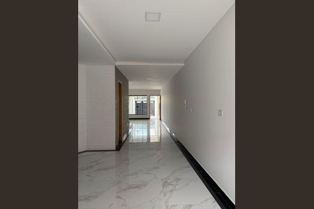 Casa à venda com 120m², 3 quartos e 2 vagas