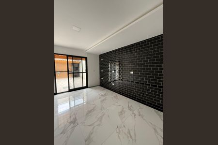 Casa à venda com 120m², 3 quartos e 2 vagas