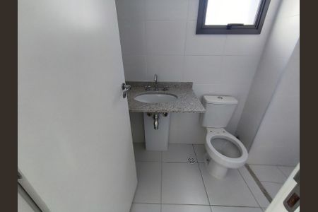 Studio à venda com 30m², 1 quarto e sem vaga Studio à venda com 30m², 1 quarto e sem vagaBanheiro