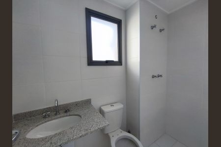 Studio à venda com 30m², 1 quarto e sem vaga Studio à venda com 30m², 1 quarto e sem vagaBanheiro
