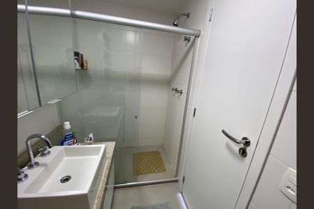 Apartamento à venda com 65m², 2 quartos e 1 vaga Apartamento à venda com 65m², 2 quartos e 1 vagaBanheiro Suite