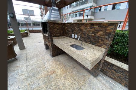 Apartamento à venda com 65m², 2 quartos e 1 vaga Apartamento à venda com 65m², 2 quartos e 1 vagaArea comum - Churrasqueira