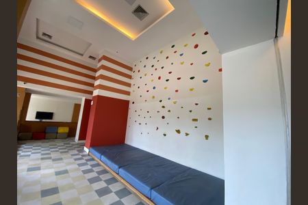 Apartamento à venda com 65m², 2 quartos e 1 vaga Apartamento à venda com 65m², 2 quartos e 1 vagaÁrea comum
