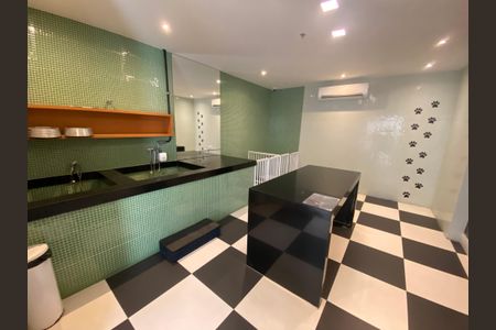 Apartamento à venda com 65m², 2 quartos e 1 vaga Apartamento à venda com 65m², 2 quartos e 1 vagaÁrea comum